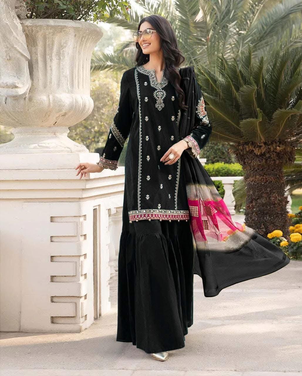 Premium Lawn 3PC Embroidered Suit 10